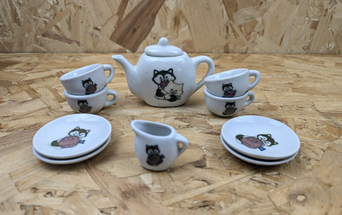 Vintage ceramic miniature - vintage, tea