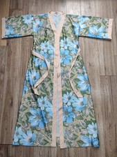 Vintage Beige Green Blue