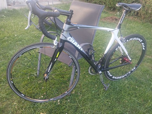 Giant defy advanced carbon - 2,
