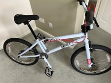 Felt Chronic BMX - Rare - Sky Blue, 360 front rotation, Docs and Pegs included.