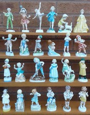 ROYAL WORCESTER - THE WORCESTER CHILDREN SELECTION.
