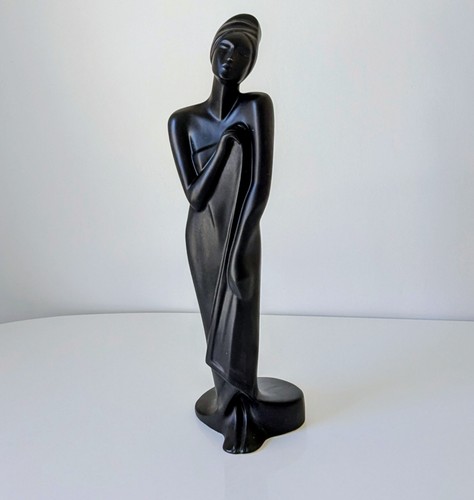 Vintage 1980 art - 20", deco