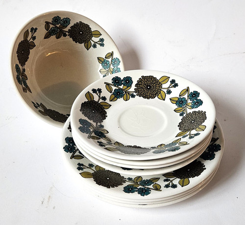 Arklow shannon 9pc plates - shannon,