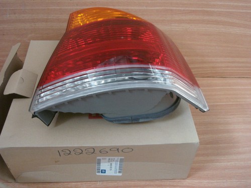 Tail rear light right - rear,