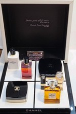 Chanel No 5 Limited Edition gift set 2004 Parfum Bath Oil Gel Body Powder EDP