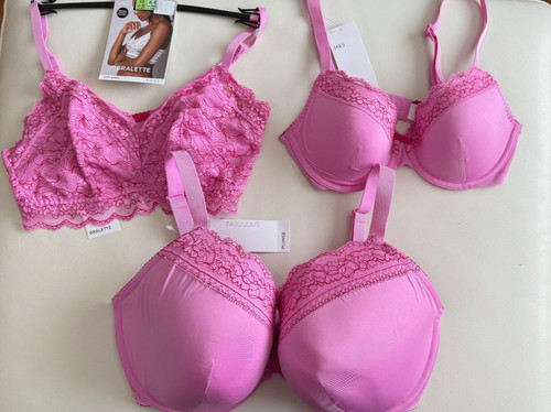 Bnwt pink lace trim - pink, bras