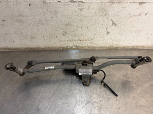 Audi windscreen wiper - b7,