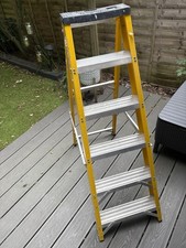 Electricians Heavy Duty Tread EN131 Fibreglass Step Ladder 5 Tread Trade New