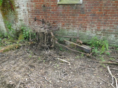 Photo redundant hay turner - photo,