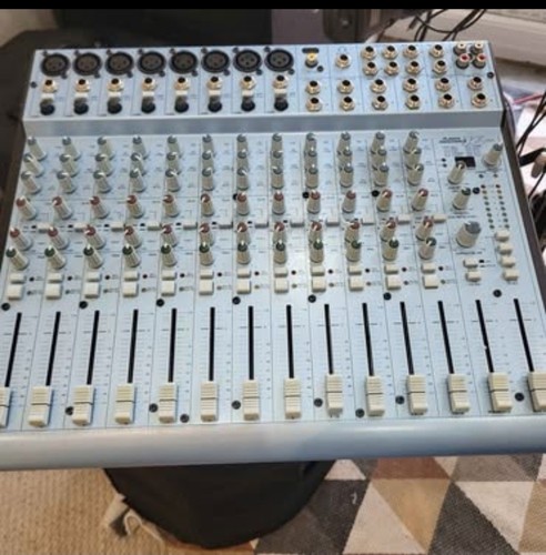 Alesis multimix usb 16 - usb,
