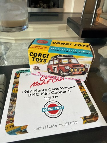 Corgi collectors club - collectors, monte