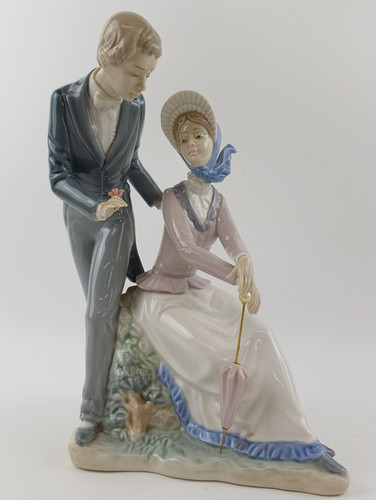 Nao lladro porcelain - by,