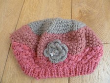 MONSOON ACCESSORIZE ANGELS PINK GREY FLOWER CORSAGE DIAMANTE BERET HAT ONE SIZE 