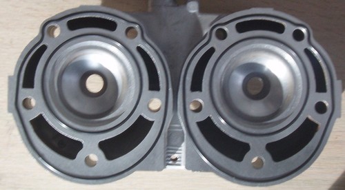Suzuki rgv250 rgv500 head - rgv250,