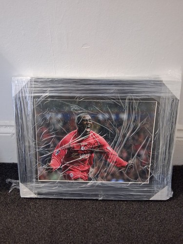 Emile heskey signed liverpool - emile,