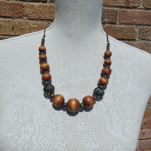 Brown wood chunky beaded - brown,