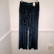 TU Womens Trousers BNWT Green