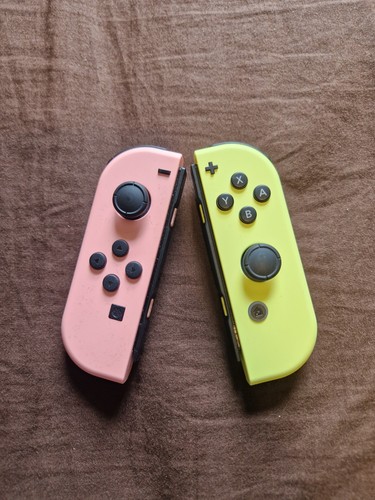 Nintendo switch joy con - nintendo,