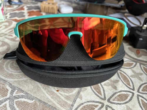 Oakleys sunglasses with - sunglasses,