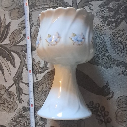 White floral porcelain - white,