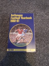 ROTHMANS FOOTBALL YEARBOOK