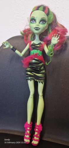 Monster high doll zombie - doll:,