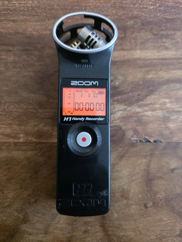Zoom handy recorder with - h1,