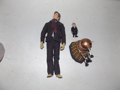 Doctor who figure - doctor, bundle