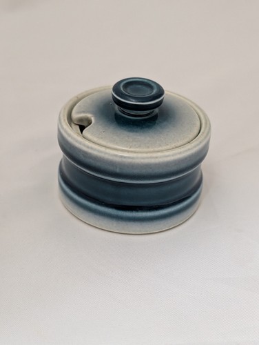 Wedgwood blue pacific mustard - blue,