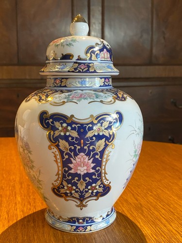 Peacock design vase med size - design,