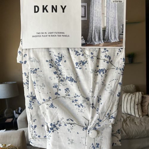 Dkny promenade light - light, filtering