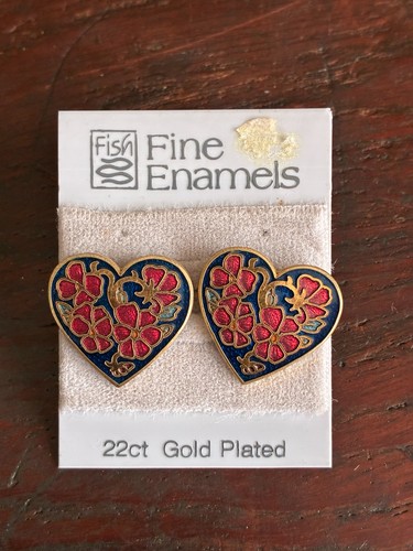 Vintage heart shaped - vintage, stud