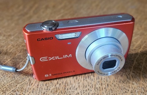 Casio digital camera - casio,
