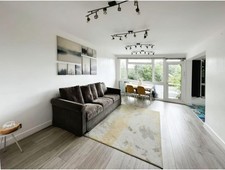 DELIVERY AVAILABLE | IKEA Vimle sofa, 3 seater gunnared Beige