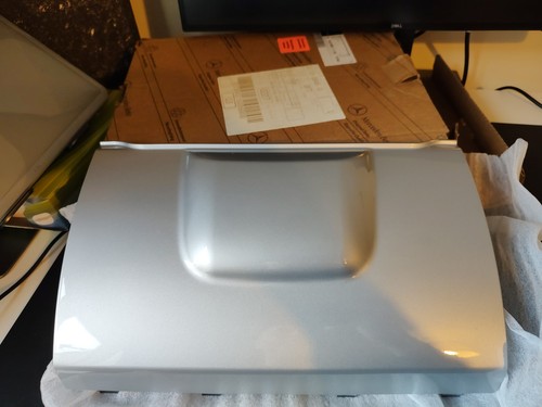 New genuine rear bumper tow - new,