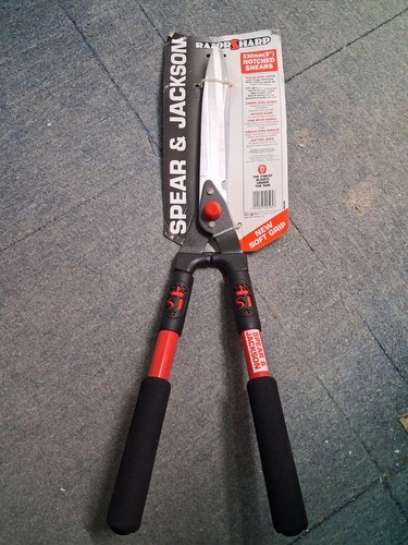 Spear jackson razorsharp 9 - jackson, 9"