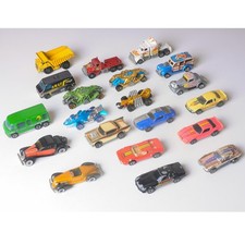 Job Lot 20 x Vintage Hot Wheels, 1970s / 1980s,  GMC, Camaro, Chevy, Ferrari...