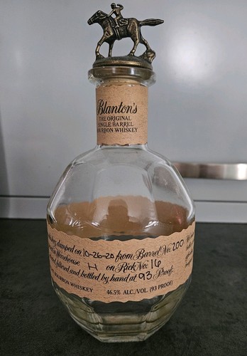 Blantons bourbon whiskey - blantons,