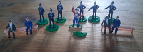 Job lot subbuteo police - lot,