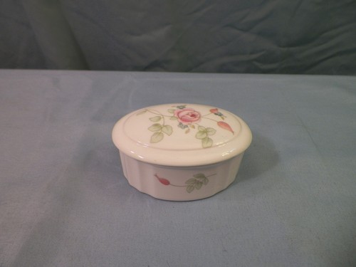 Wedgwood bone china rosehip - wedgwood,