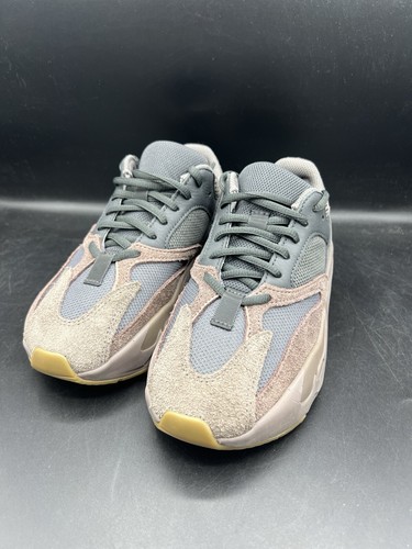 Adidas yeezy boost - adidas, 700