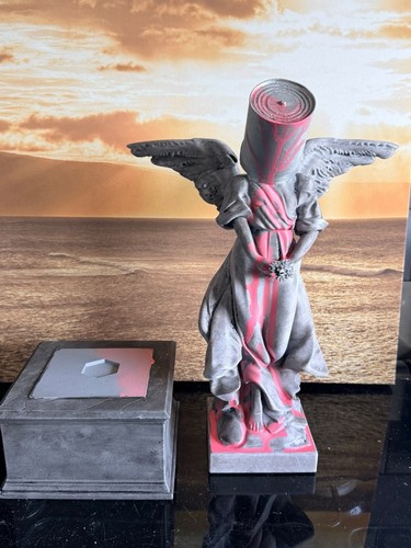 Banksy paint pot angel - banksy,