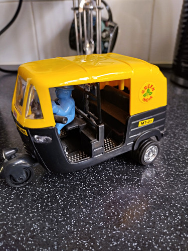 Shinsei pull back and tuk - pull,