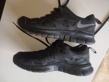 NIKE FREE RUN 2 (GS) YOUTH RUNNING SHOES - BLACK - Size UK4.5 FREE SOLE FLEXIBLE