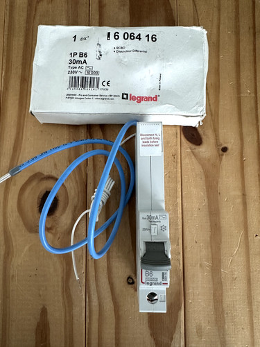 Legrand dx3 6064 30ma - ,