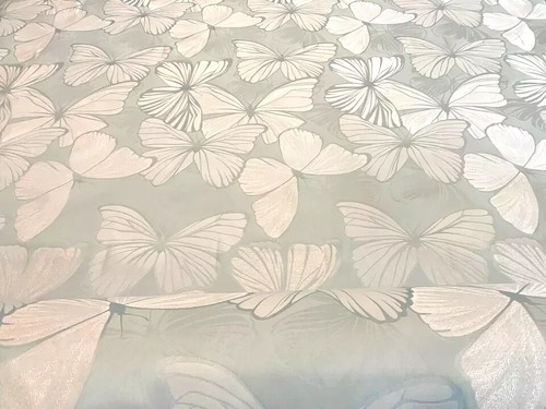 New laura ashley - laura,