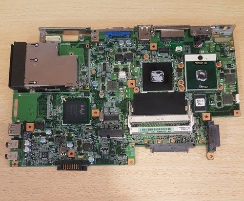 Toshiba satellite l40 15g - toshiba,