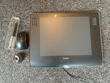 Wacom Intuos3 Graphics Tablet