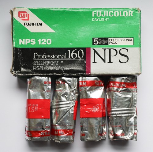 Fuji fujicolor 160 - nps, colour