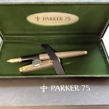 PARKER  75 CISELE 14K NIB FOUNTAIN PEN  NEW OLD STOCK  STIRLING SILVER SUPERB